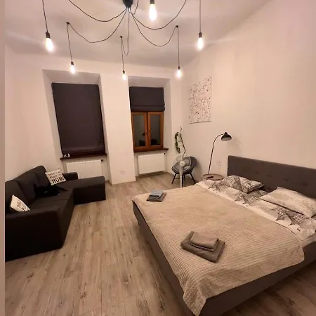 Apartment Apartment Vip Virmenska Street *