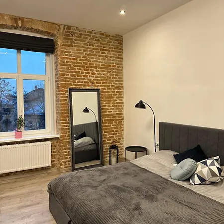 Apartment Vip Virmenska Street