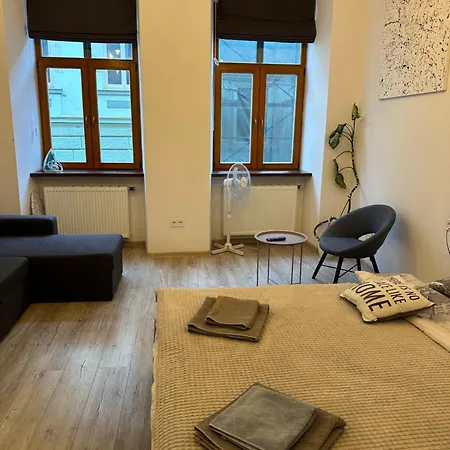 Apartment Apartment Vip Virmenska Street *