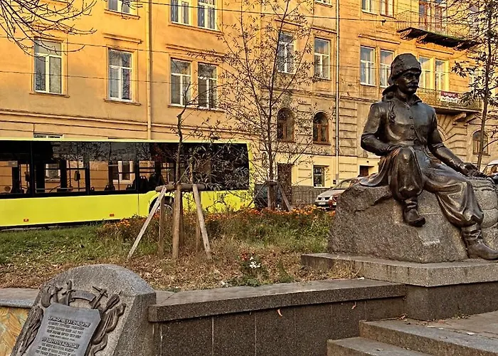 Vip Virmenska Street