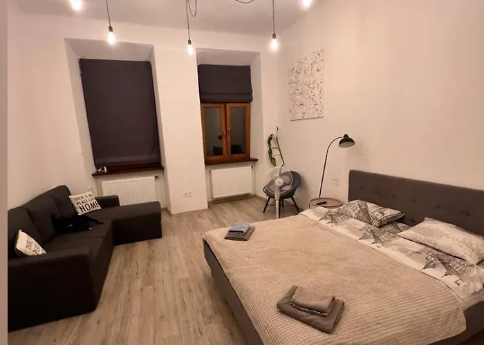 Διαμέρισμα Vip Virmenska Street *